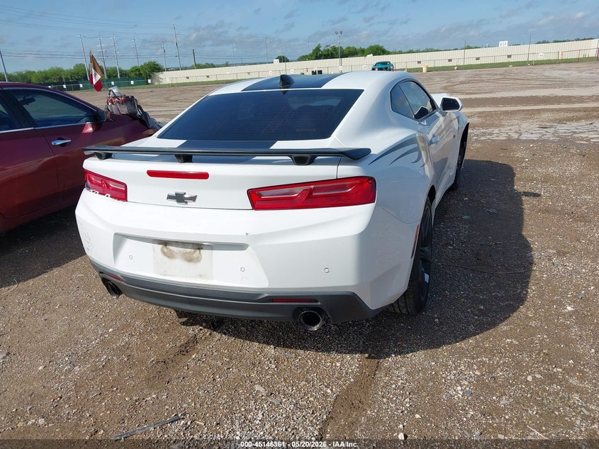 2016 CHEVROLET CAMARO auction photo 4