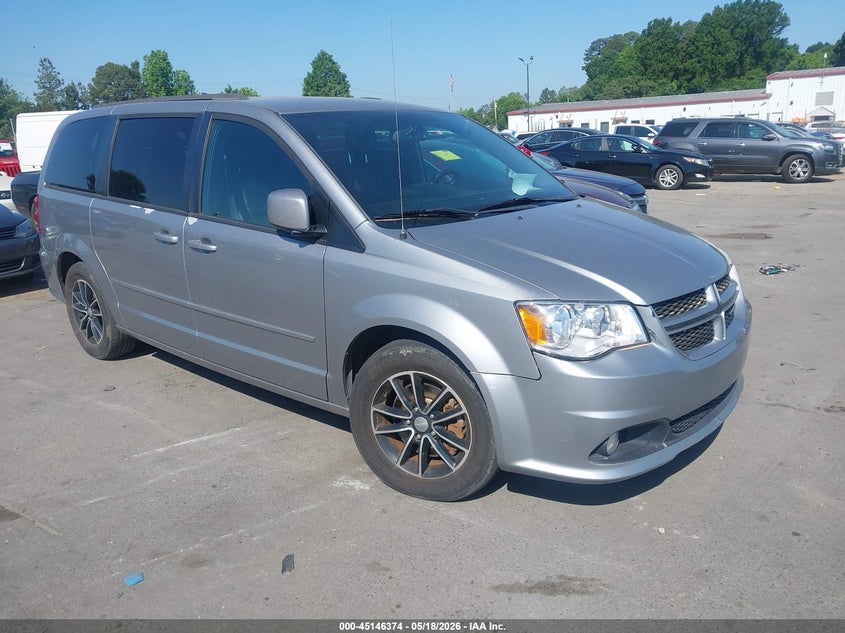 Vin: 2c4rdgeg3gr335635, lot: 45644013, dodge grand caravan r/t 2016 img_1