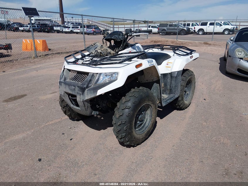 2023 TRACKER 450 auction photo 2