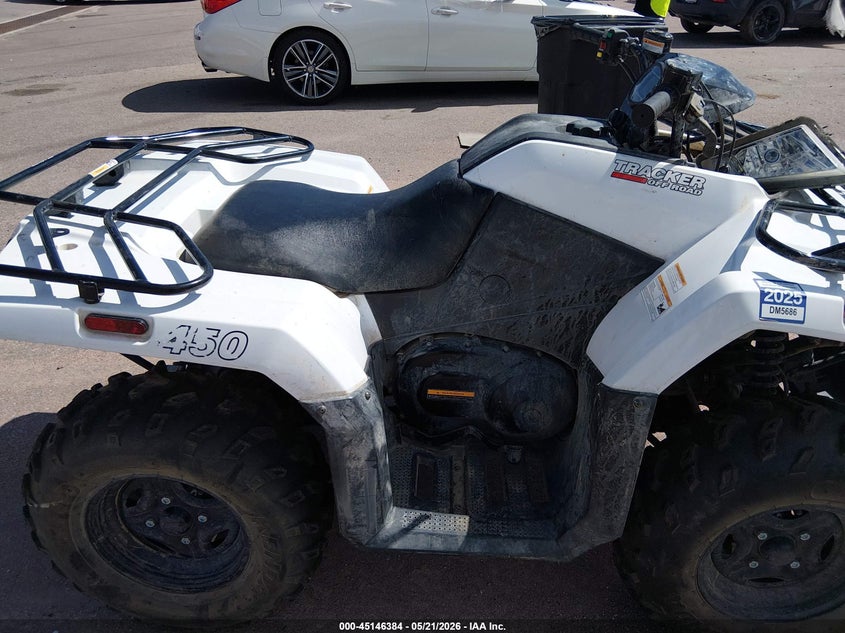 2023 TRACKER 450 auction photo 5