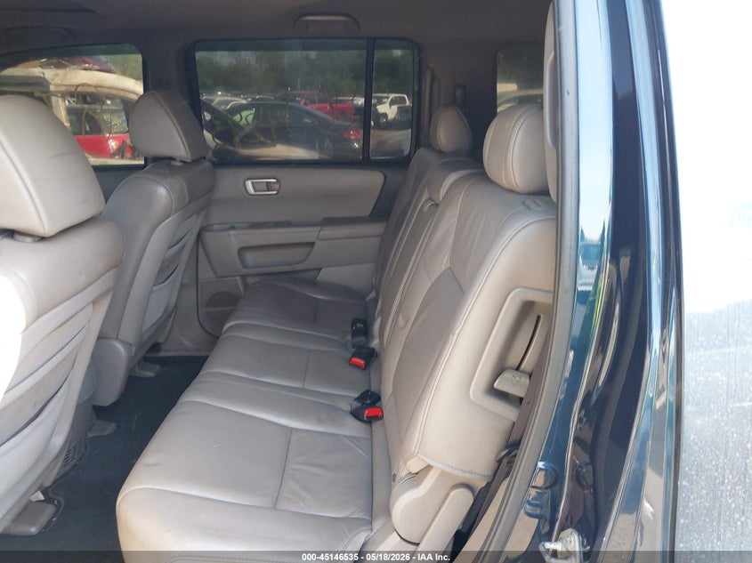 2010 HONDA PILOT auction photo 8
