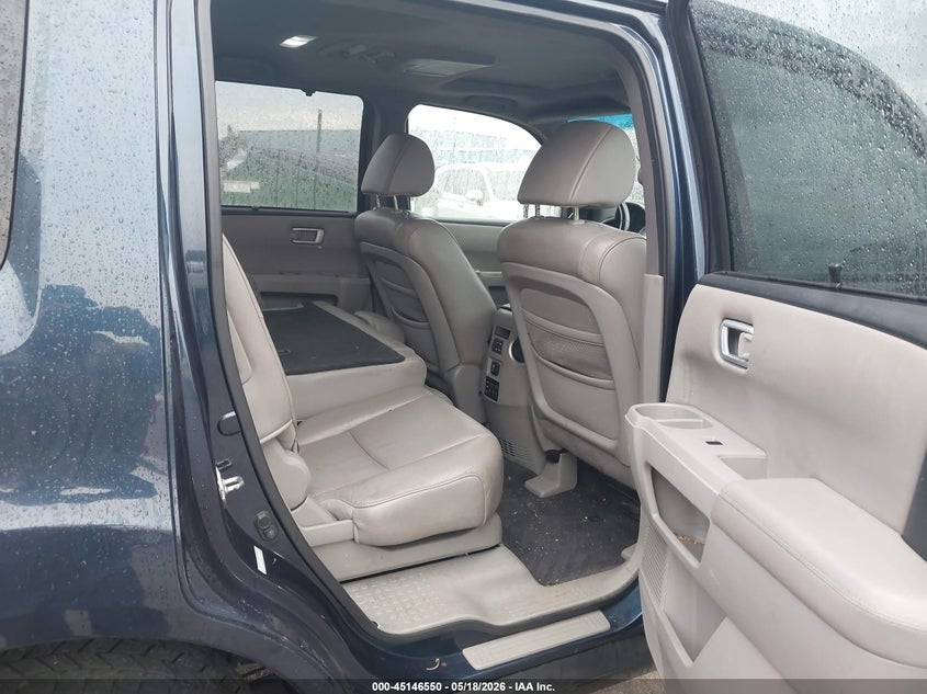 5FNYF4H94BB045474 2011 Honda Pilot 3.5 Touring Blue