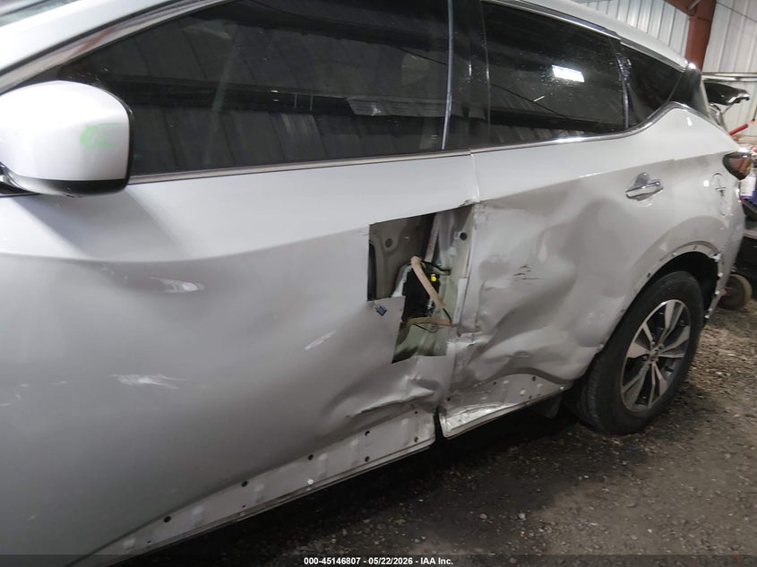 2021 NISSAN MURANO auction photo 6