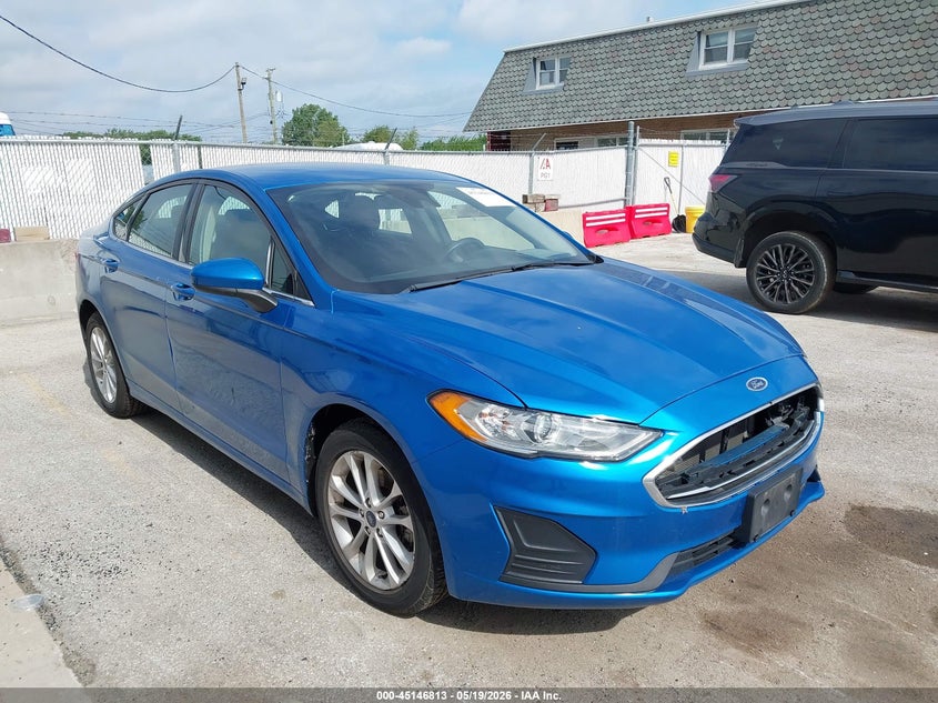 Vin: 3fa6p0hd8lr144435, lot: 45644452, ford fusion se 2020 img_1