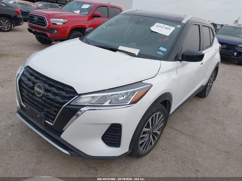 2024 NISSAN KICKS auction photo 2