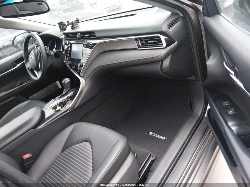 2018 TOYOTA CAMRY auction photo 5