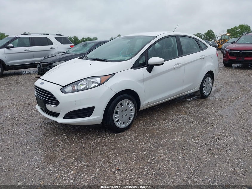 2019 FORD FIESTA auction photo 2