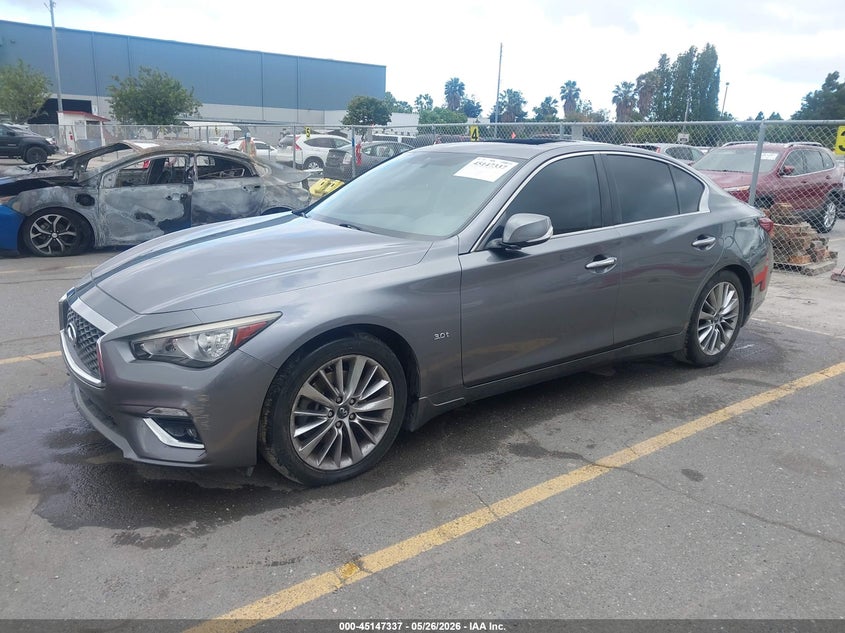 2018 Infiniti Q50 3.0t Luxe JN1EV7AP8JM592062 photo 1