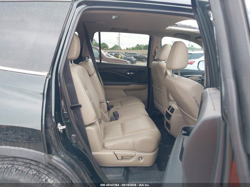 2017 HONDA PILOT auction photo 8