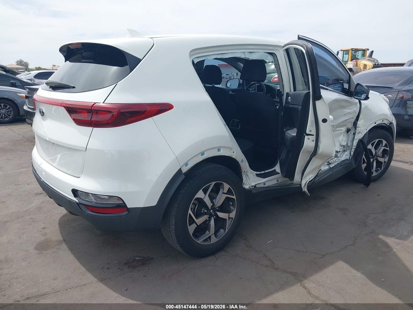 VIN KNDPM3AC1L7818023 2020 KIA SPORTAGE LX
