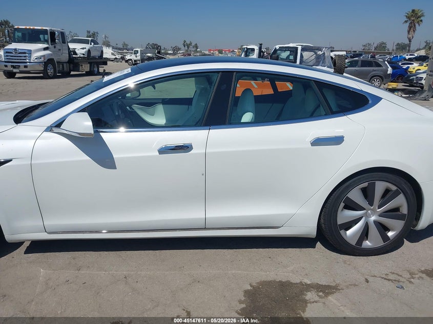 2020 Tesla Model S Long Range Dual Motor All-Wheel Drive/Long Range Plus Dual Motor All-Wheel Drive VIN: 5YJSA1E25LF398656 Lot: 45147611