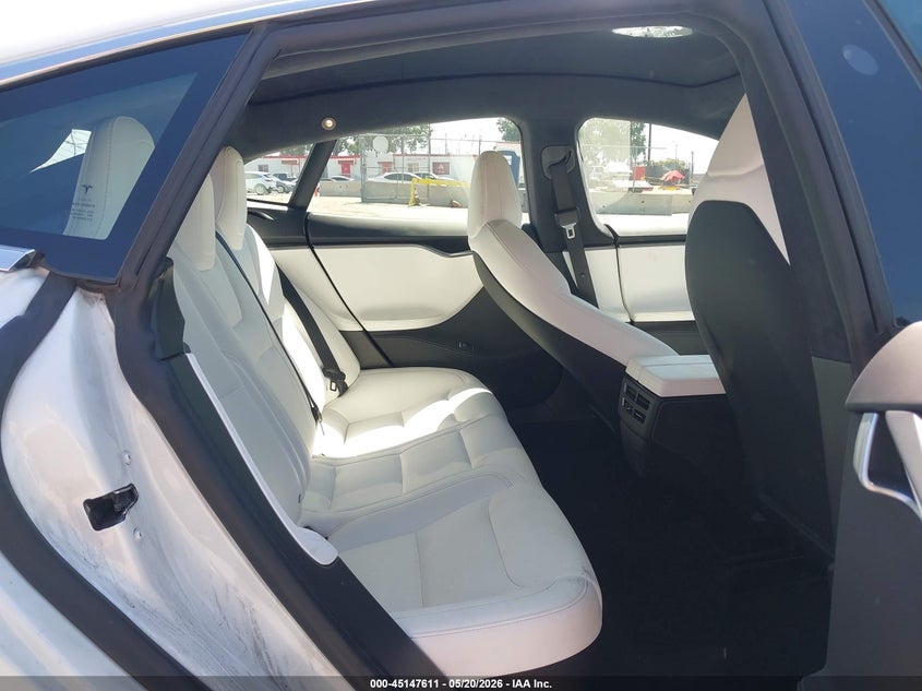 2020 Tesla Model S Long Range Dual Motor All-Wheel Drive/Long Range Plus Dual Motor All-Wheel Drive VIN: 5YJSA1E25LF398656 Lot: 45147611