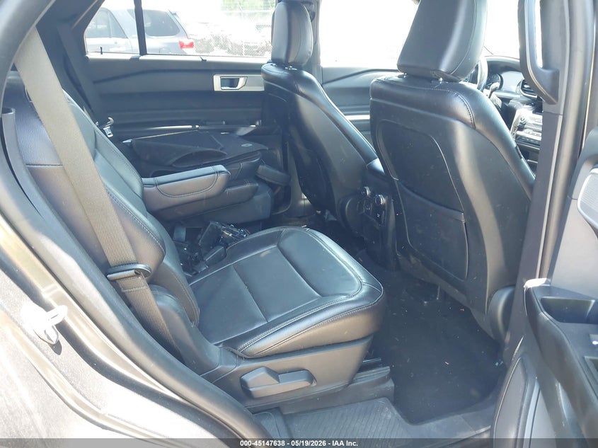 2020 FORD EXPLORER auction photo 8