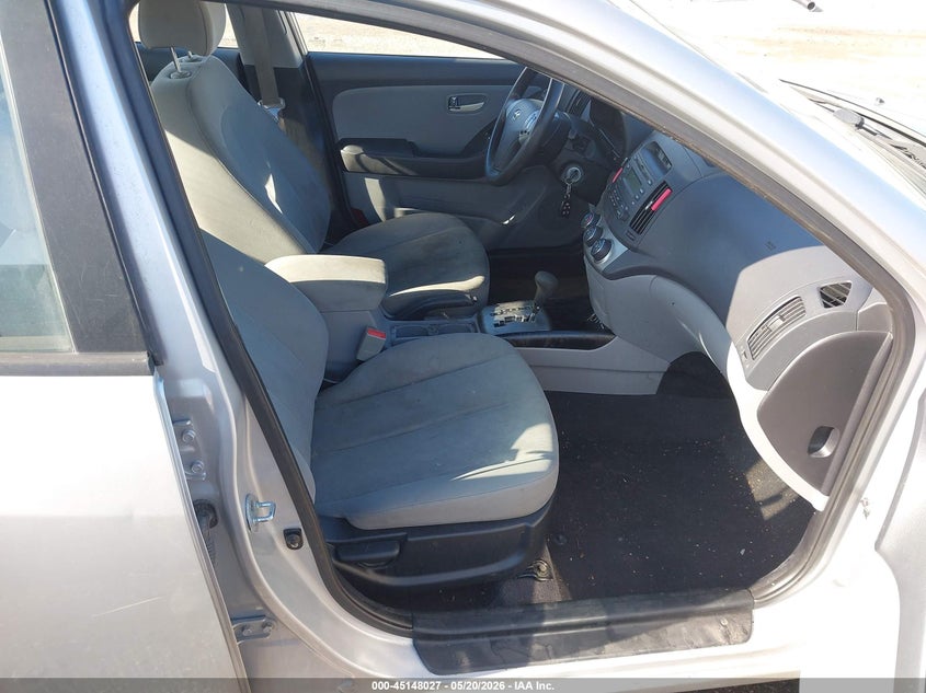 2010 HYUNDAI ELANTRA auction photo 5