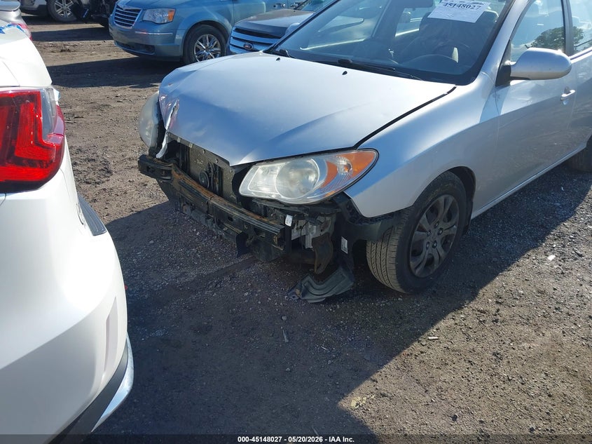 2010 HYUNDAI ELANTRA auction photo 6