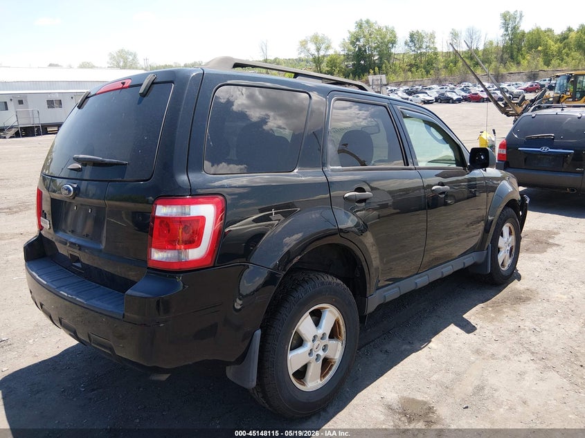1FMCU0D73CKC51379 2012 Ford Escape 2.5 Xlt Black