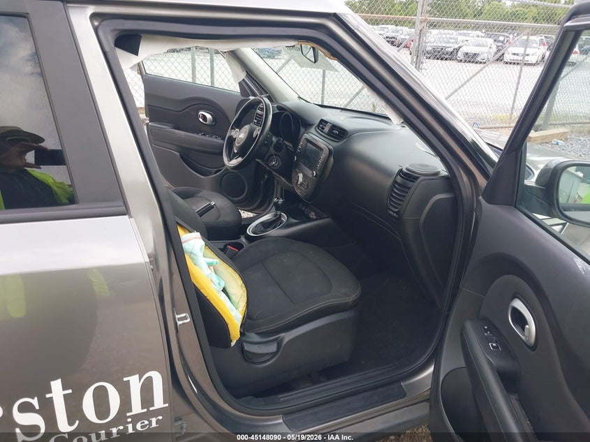2019 KIA SOUL auction photo 5