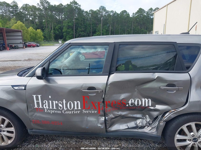 2019 KIA SOUL auction photo 6