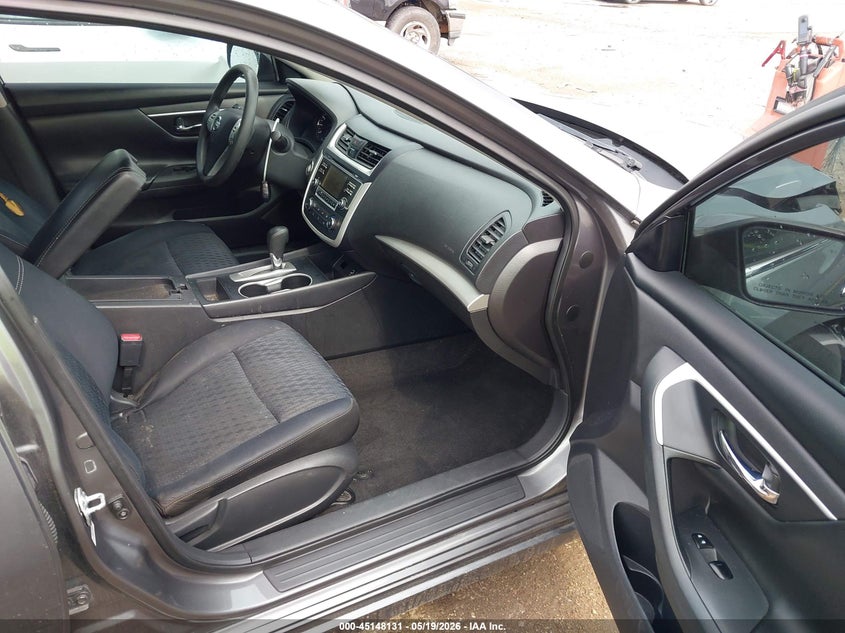 2016 NISSAN ALTIMA auction photo 5