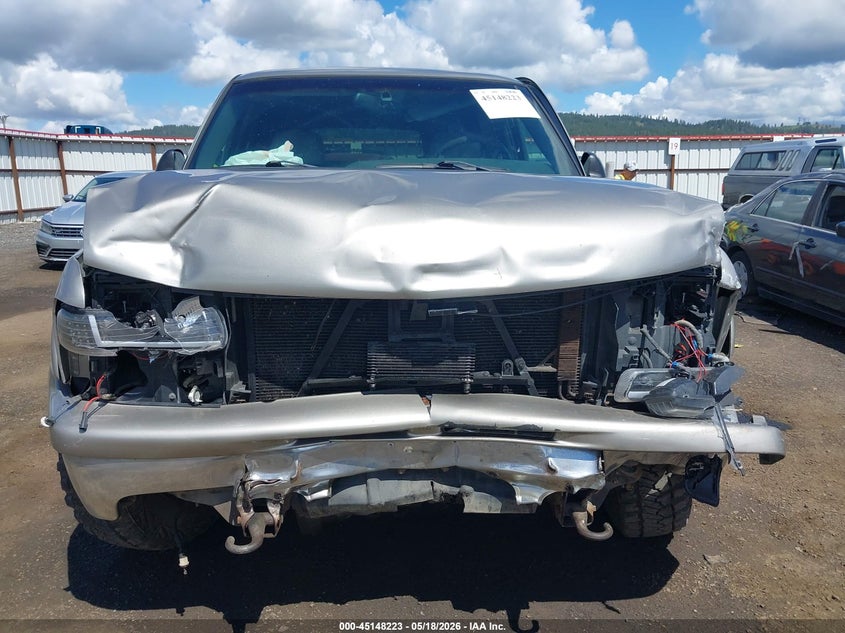 2001 CHEVROLET SUBURBAN 2500 auction photo 6