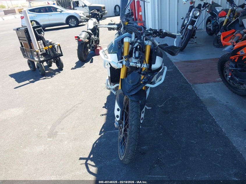2023 TRIUMPH MOTORCYCLE TIGER auction photo 5