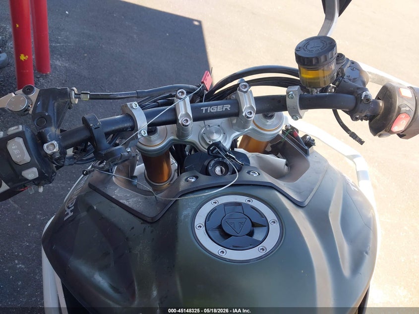 2023 TRIUMPH MOTORCYCLE TIGER auction photo 7