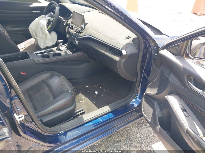 2022 NISSAN ALTIMA auction photo 5