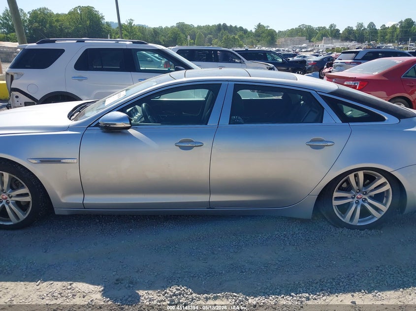 2014 Jaguar Xj VIN: SAJWJ2GD9E8V65725 Lot: 45148394