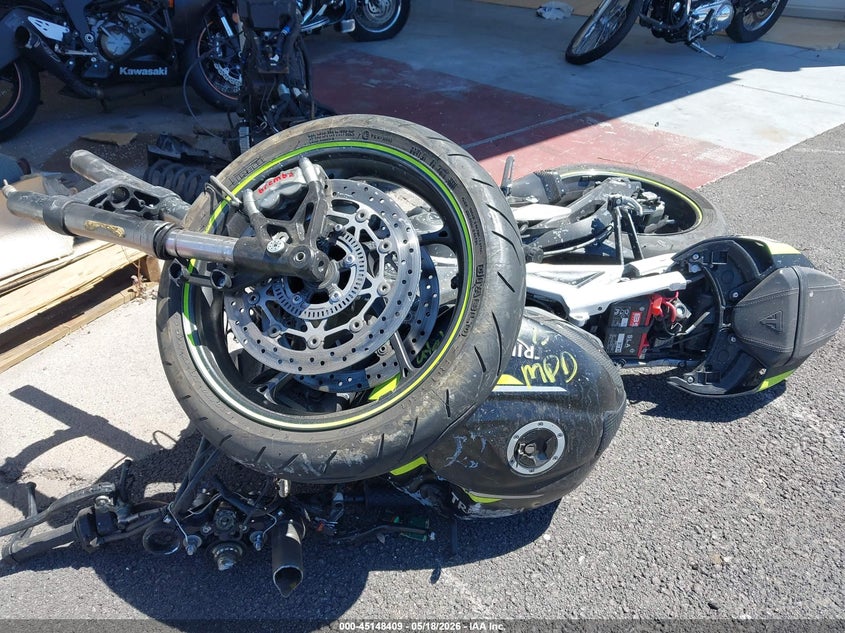 VIN: SMTA554S5LT983969 2020 TRIUMPH MOTORCYCLE STREET TRIPLE RS