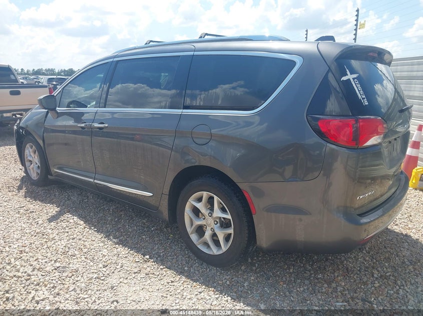 Vin: 2c4rc1eg6hr836889, lot: 45646092, chrysler pacifica touring-l plus 20173
