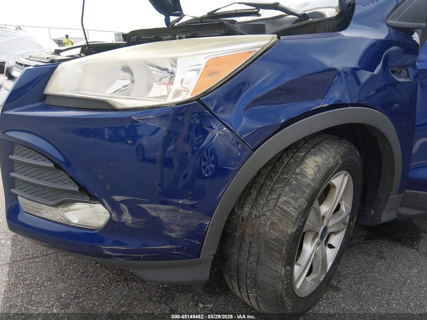 2015 FORD ESCAPE auction photo 6