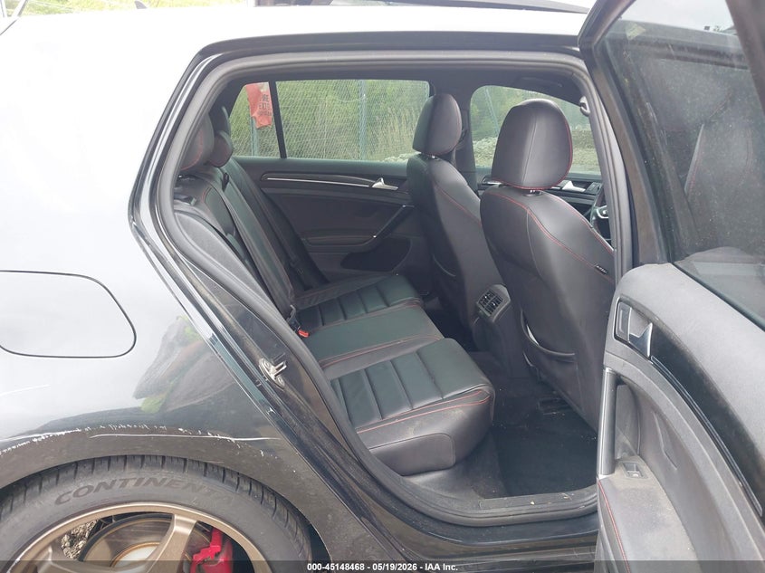 2015 Volkswagen Golf Gti 2.0T Se 4-Door VIN: 3VW4T7AU4FM055394 Lot: 45148468