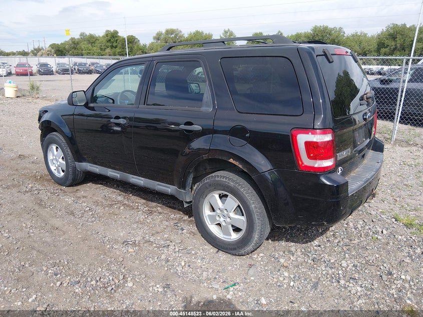 Vin: 1fmcu9dg9bkb44579, lot: 45646176, ford escape xlt 20113