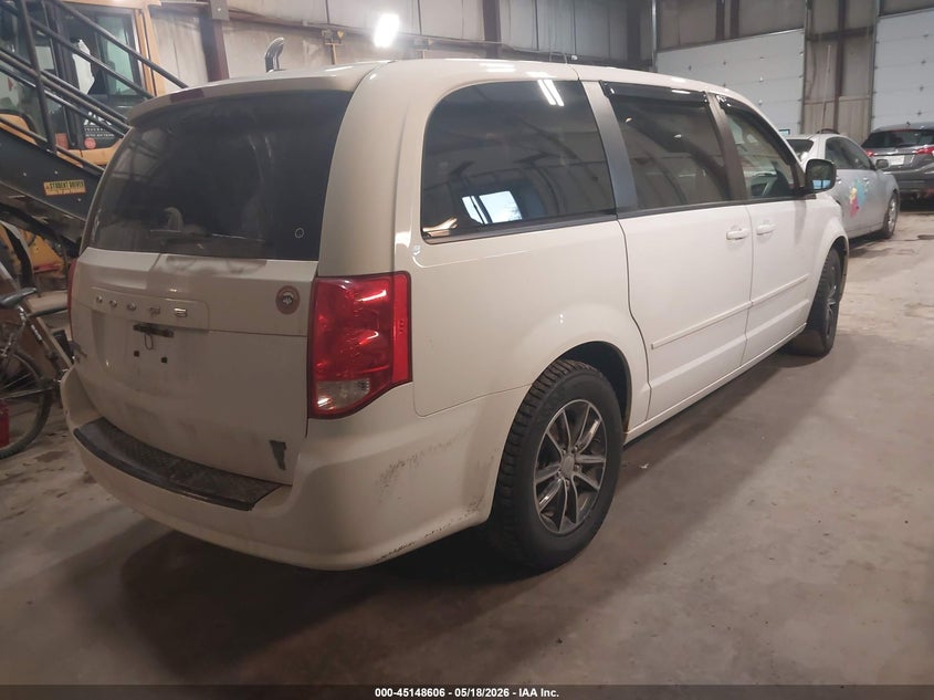 2015 Dodge Grand Caravan - widok 4