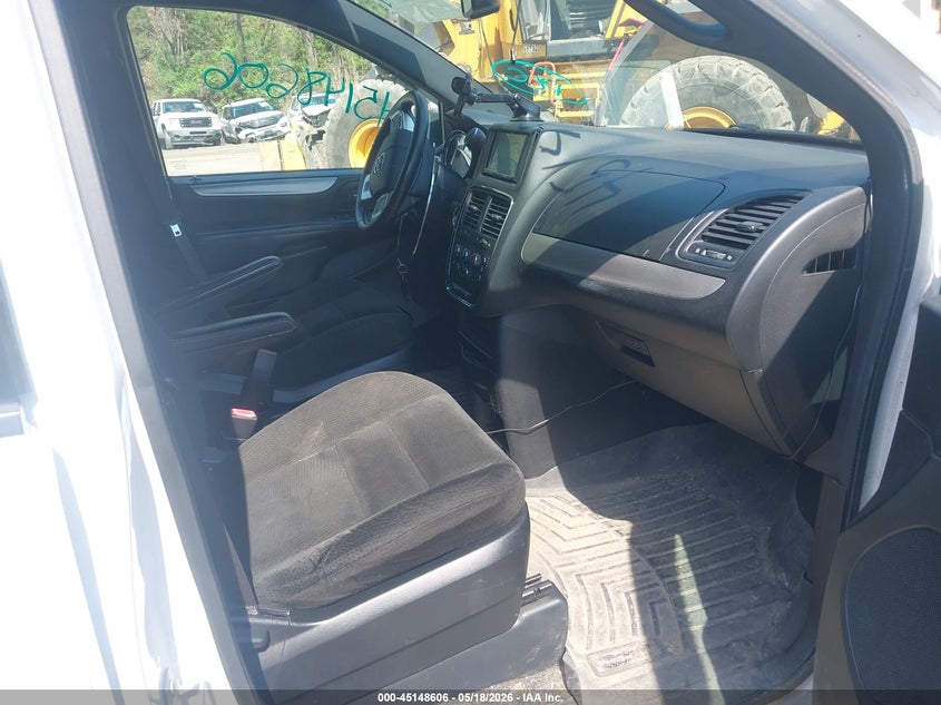 2015 Dodge Grand Caravan - widok 5