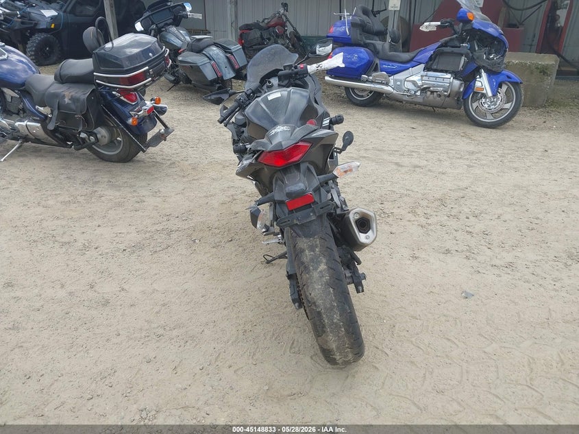 2017 KAWASAKI NINJA SPORT_BIKE 2