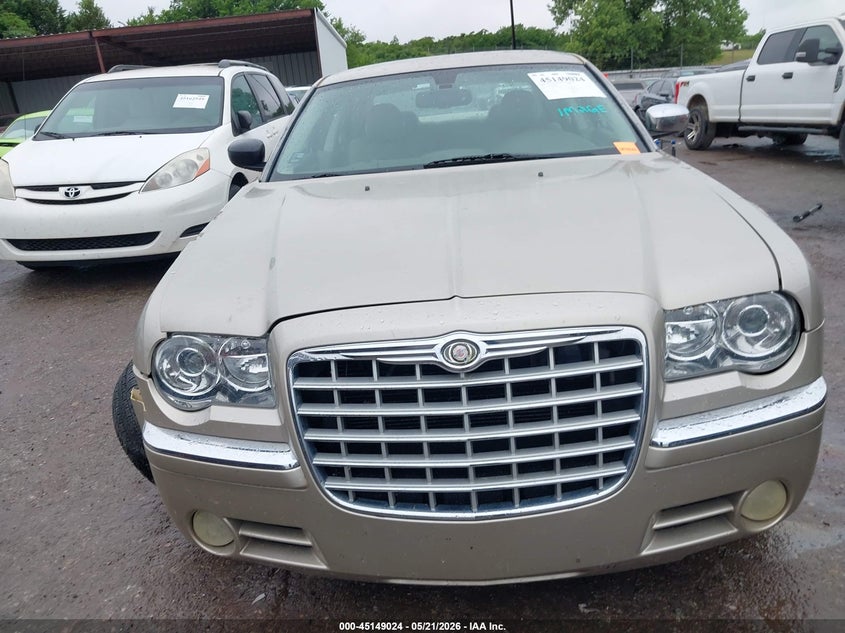 2008 Chrysler 300C VIN: 2C3LK63H58H208902 Lot: 45149024