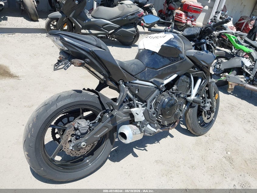 2020 KAWASAKI ER SPORT_BIKE 2