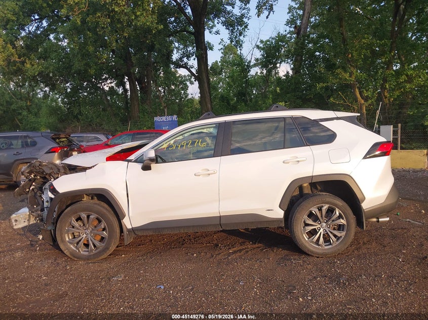 AtlanticExpress - Toyota RAV4 Hybrid