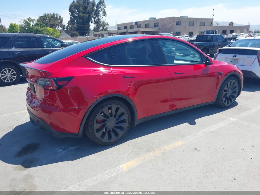 Vin: 7saygdef4nf560585, lot: 45647181, tesla model y performance dual motor all-wheel drive 20224