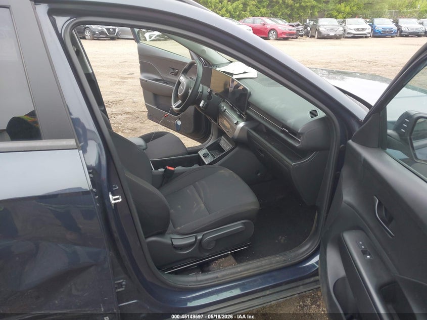 2024 HYUNDAI KONA auction photo 5
