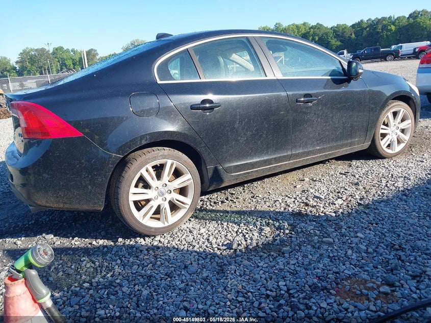 Vin: yv1902fh7b2011059, lot: 45647456, volvo s60 t6 20114