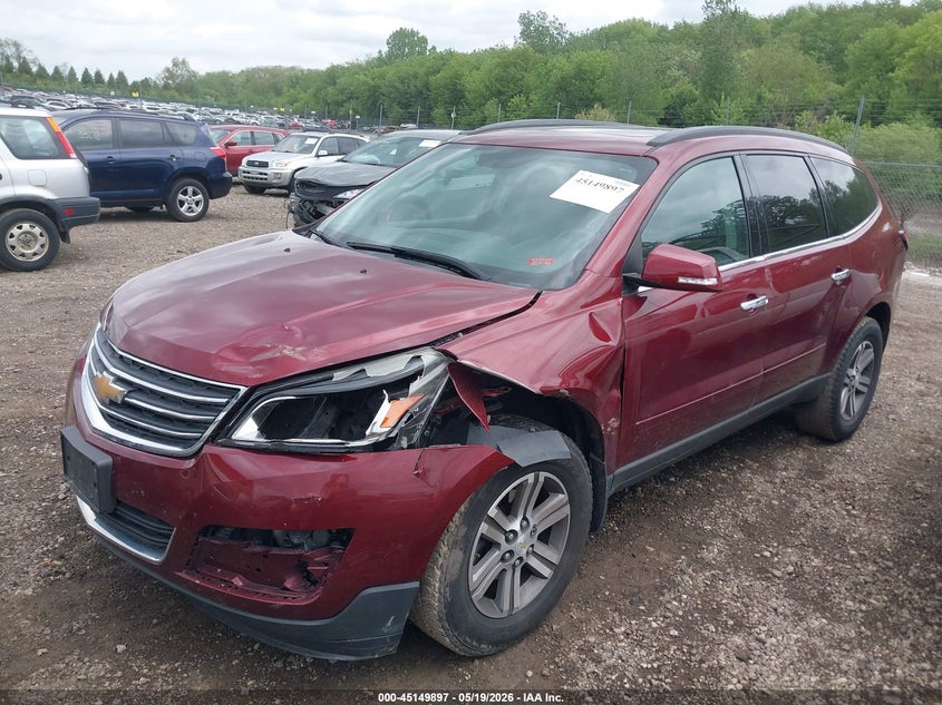 2015 CHEVROLET TRAVERSE auction photo 2