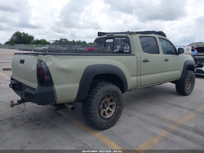 2005 TOYOTA TACOMA auction photo 4
