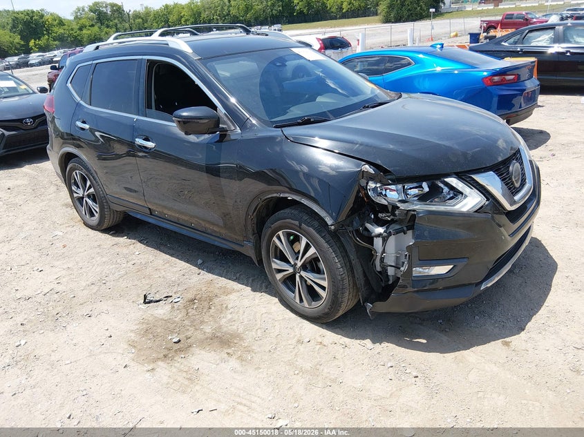2019 NISSAN ROGUE SV