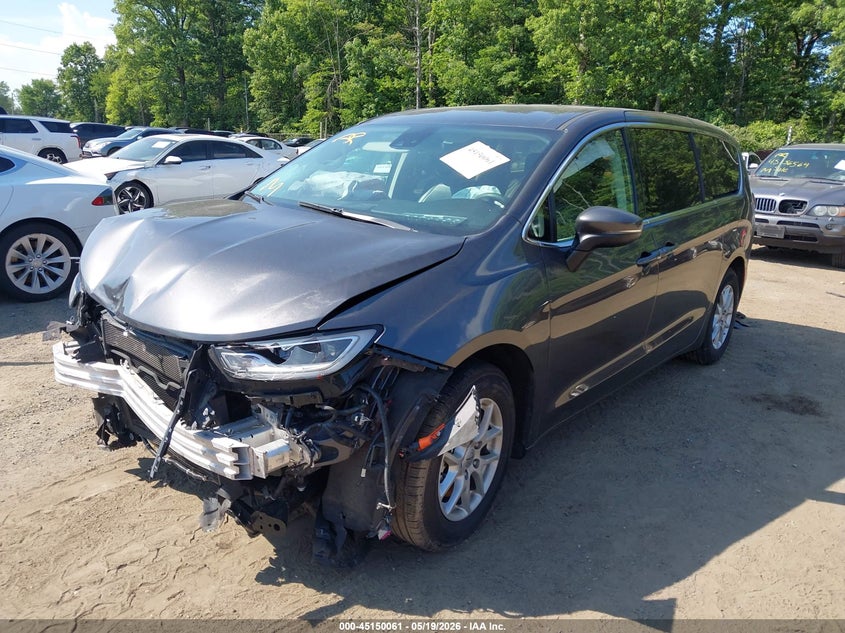 Vin: 2c4rc1bg6pr586735, lot: 45647714, chrysler pacifica touring l 20232