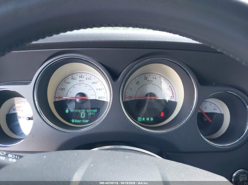 2014 DODGE CHALLENGER COUPE 5.7L V-8 VVT, 372HP