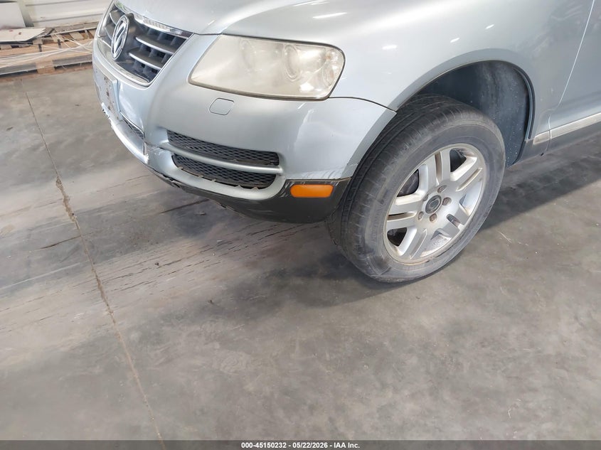 2004 Volkswagen Touareg V8 VIN: WVGCM67L74D031471 Lot: 45150232