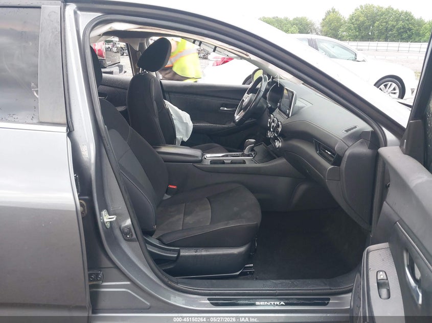 VIN 3N1AB8CV2MY215270 2021 NISSAN SENTRA SV XTRONIC CVT