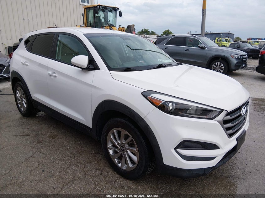 Vin: km8j2ca42ju702571, lot: 45647928, hyundai tucson se 2018 img_1